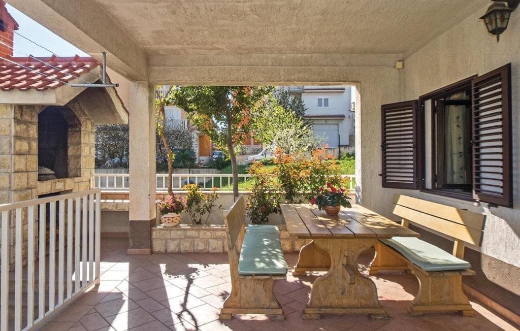 Dinko Appartement Stobreč Buitenkant foto