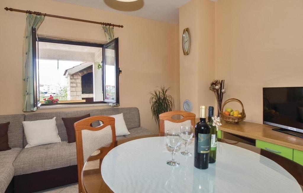 Dinko Appartement Stobreč Buitenkant foto